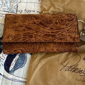 New never used Italian leather wallet